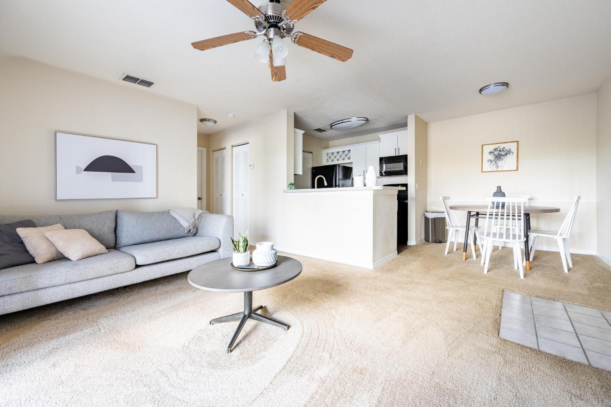 Champions Walk Apartments By Barsala Bradenton Pokoj fotografie